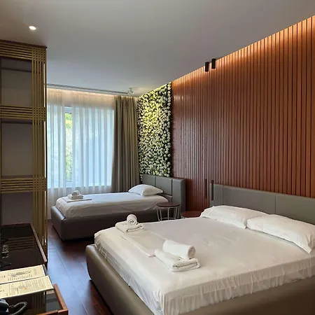 Peaky Hotel Durrës