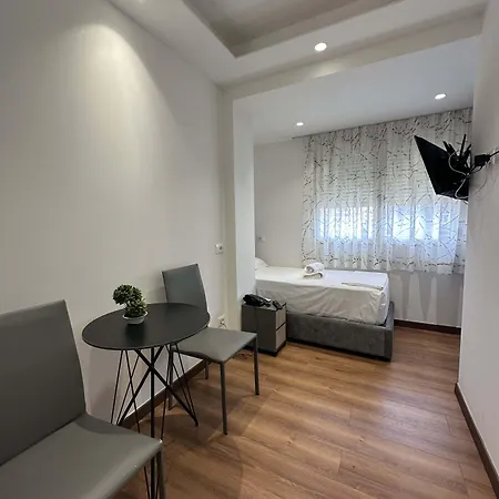 호텔 Peaky Durrës