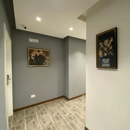 酒店 Peaky Durrës