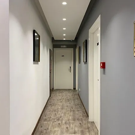 Hotel Peaky 3*